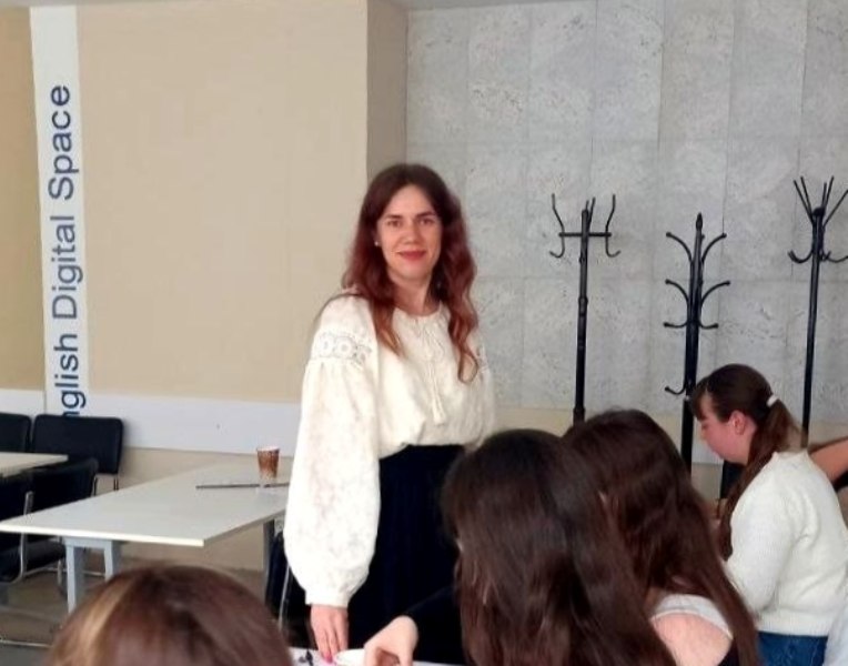 Ведуча тренінгу Катерина Буряк